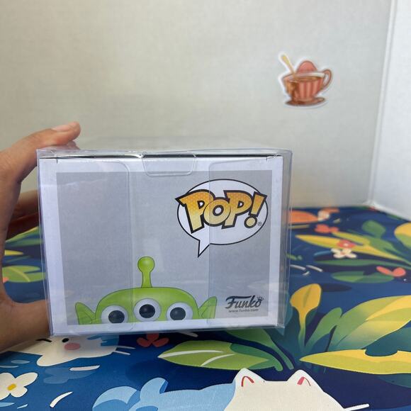Funko Pop! Toy Story #525 Alien Diamond Collection Hot Topic Exclusive - Picture 12 of 12